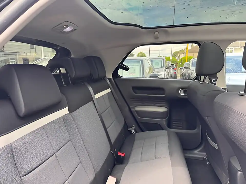 Used 2019 Citroen C4 Cactus Flair S/S Purple - Interior and Exterior details 12