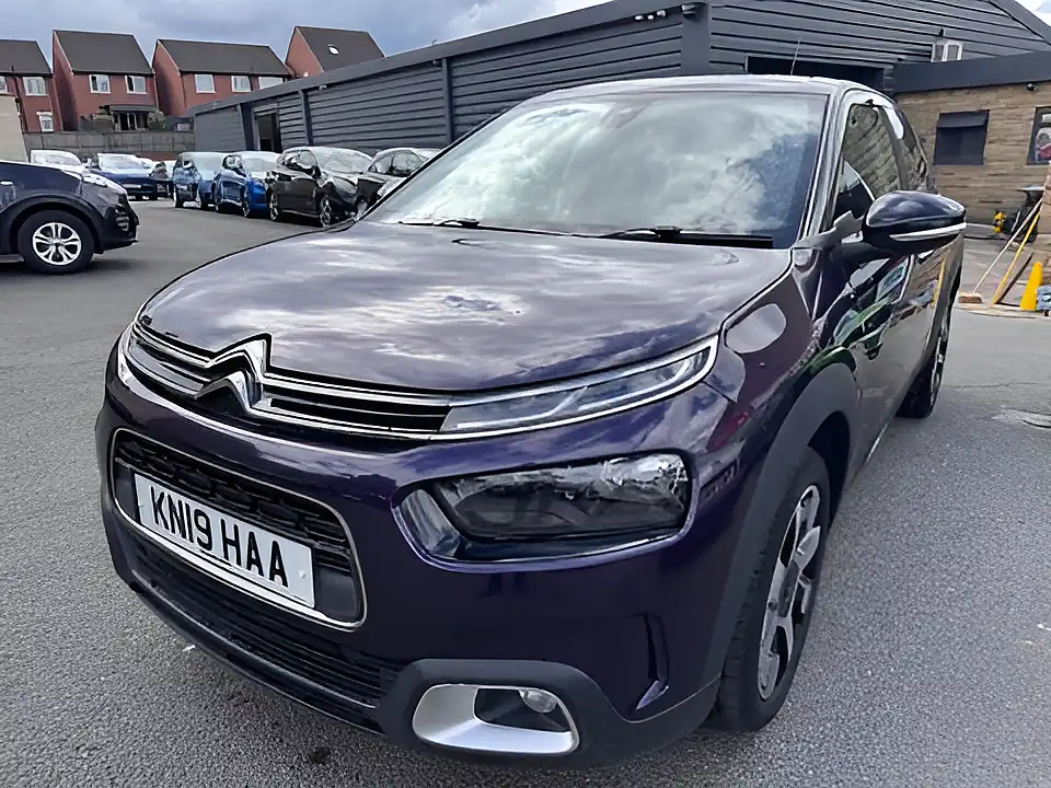 Used 2019 Citroen C4 Cactus Flair S/S Purple - Interior and Exterior details 3