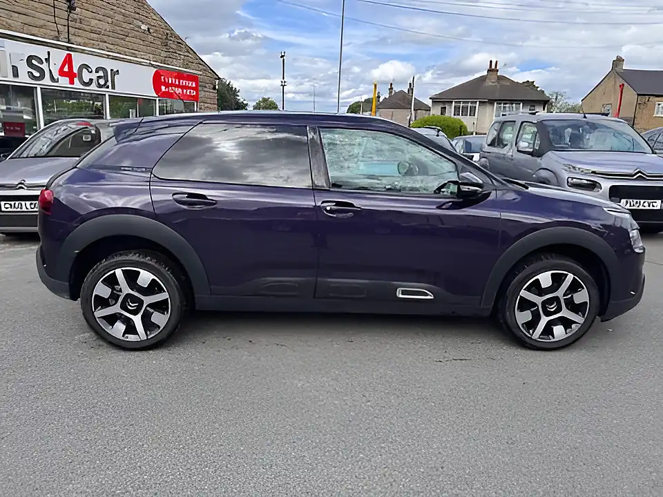Used 2019 Citroen C4 Cactus Flair S/S Purple - Interior and Exterior details 6