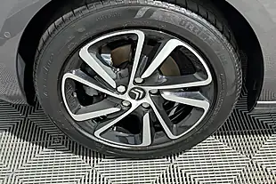 Used 2019 Citroen C4 Spacetourer Flair Grey - Interior and Exterior details 10