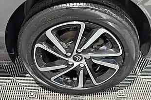 Used 2019 Citroen C4 Spacetourer Flair Grey - Interior and Exterior details 12