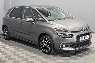 Used 2019 Citroen C4 Spacetourer Flair Grey - Interior and Exterior details 3