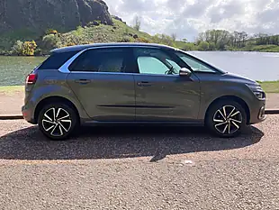 Used 2019 Citroen C4 Spacetourer Flair Grey - Interior and Exterior details 11
