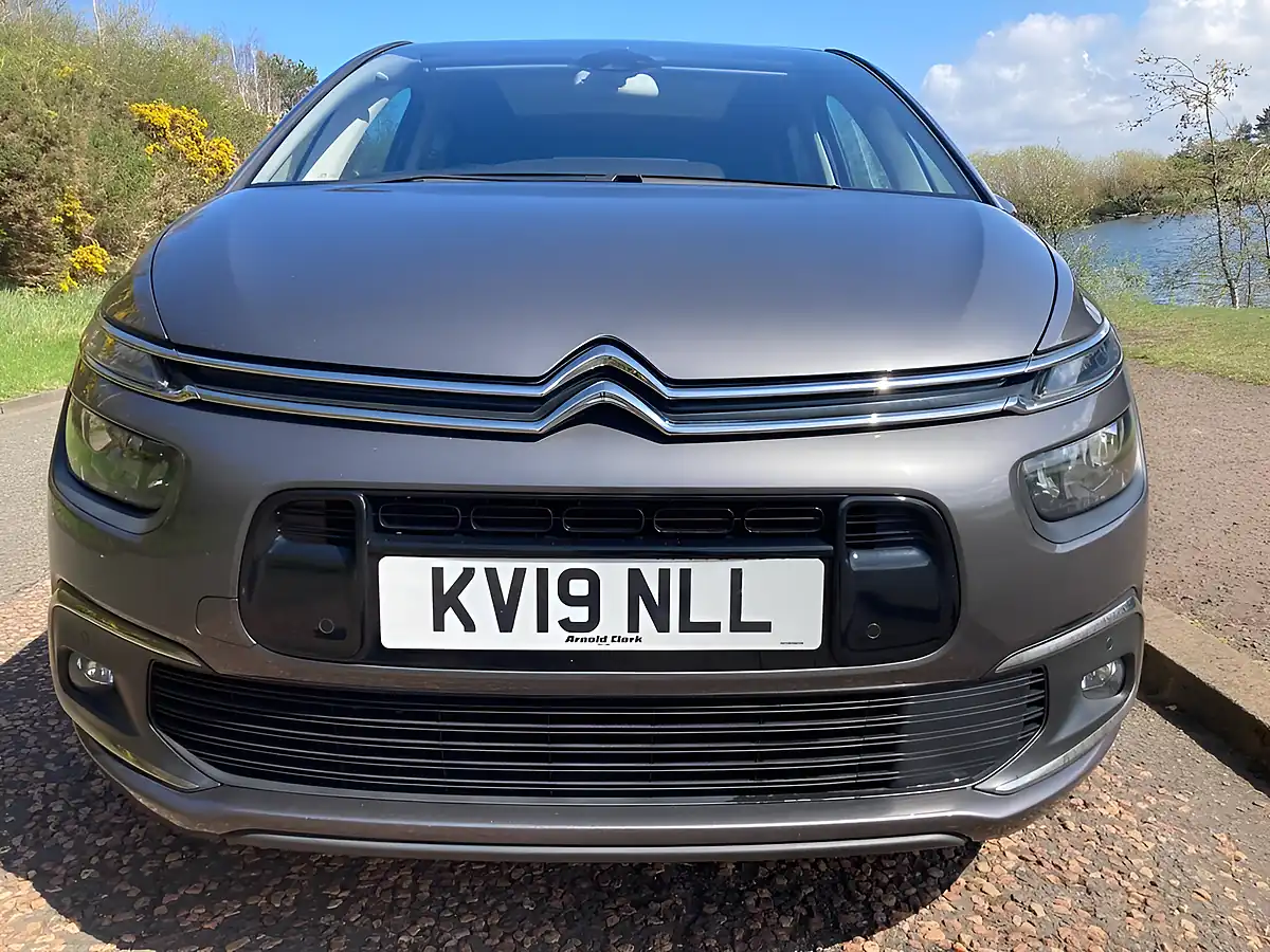 Used 2019 Citroen C4 Spacetourer Flair Grey - Interior and Exterior details 7
