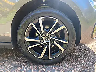Used 2019 Citroen C4 Spacetourer Flair Grey - Interior and Exterior details 8