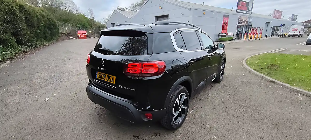 Used 2019 Citroen C5 Aircross Flair Blue Black - Interior and Exterior details 5