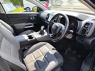 Used 2019 Citroen C5 Aircross Flair Blue Black - Interior and Exterior details 9