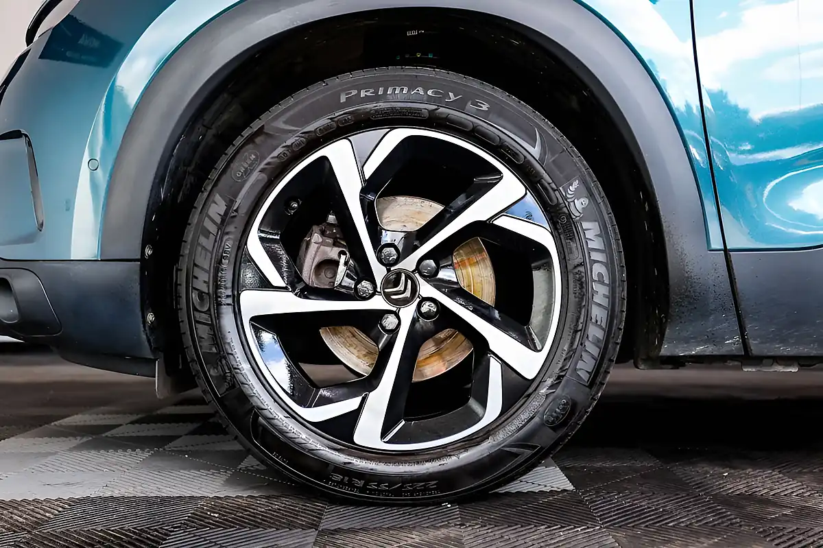Used 2019 Citroen C5 Aircross Flair Blue - Interior and Exterior details 11