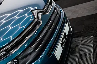 Used 2019 Citroen C5 Aircross Flair Blue - Interior and Exterior details 13