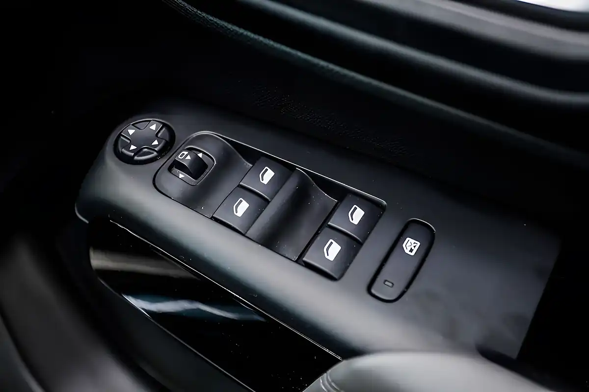 Used 2019 Citroen C5 Aircross Flair Blue - Interior and Exterior details 15