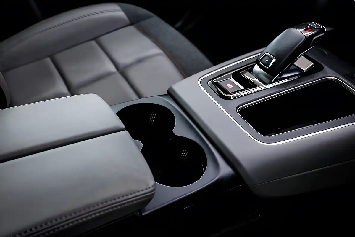 Used 2019 Citroen C5 Aircross Flair Blue - Interior and Exterior details 18