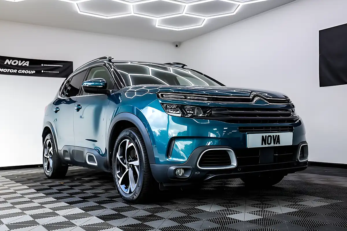 Used 2019 Citroen C5 Aircross Flair Blue - Interior and Exterior details 3