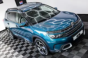 Used 2019 Citroen C5 Aircross Flair Blue - Interior and Exterior details 4