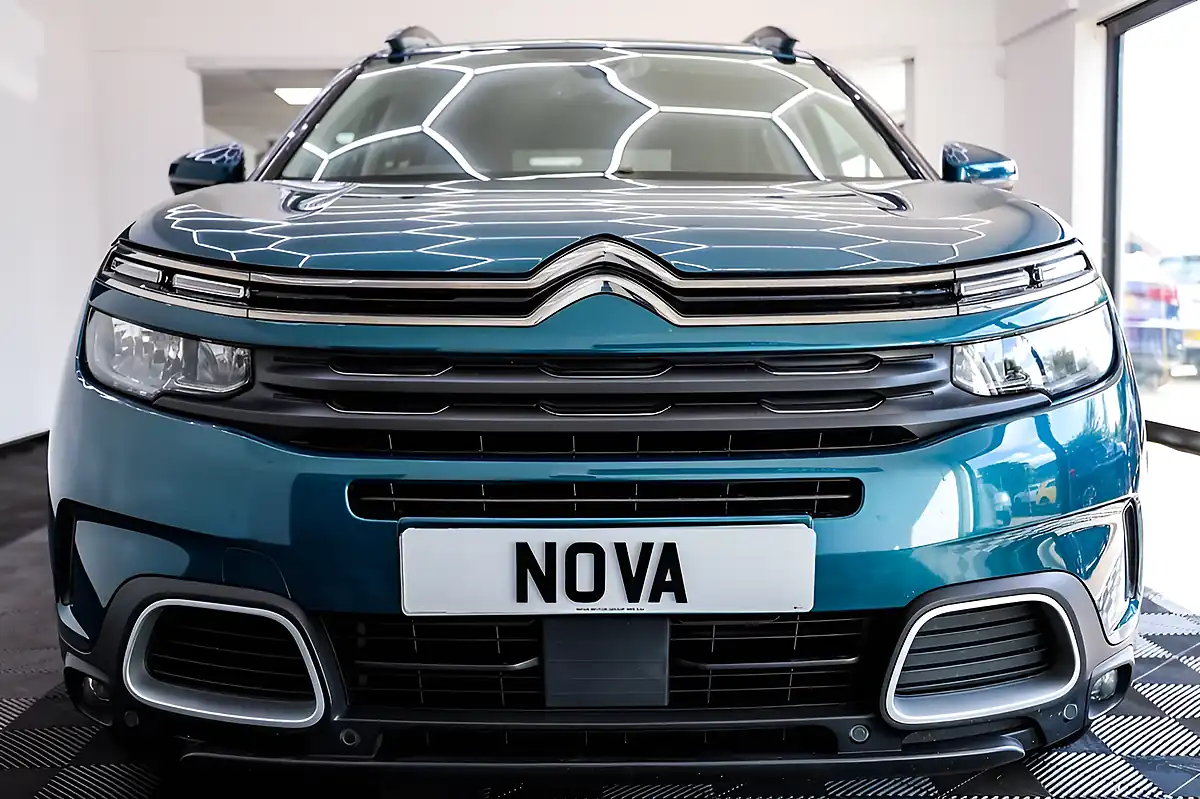 Used 2019 Citroen C5 Aircross Flair Blue - Interior and Exterior details 8