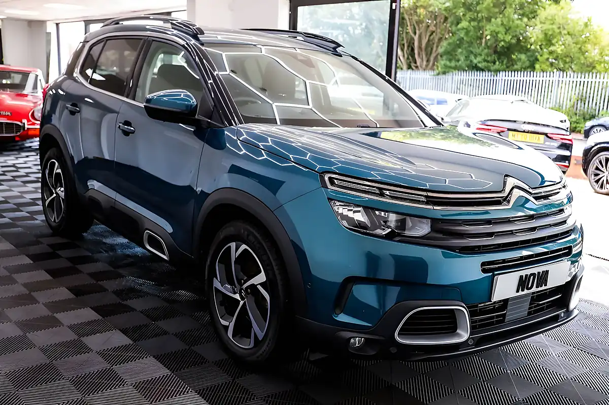 Used 2019 Citroen C5 Aircross Flair Blue - Interior and Exterior details 9