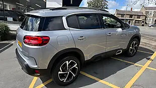 Used 2019 Citroen C5 Aircross Flair Cumulus Grey - Interior and Exterior details 10