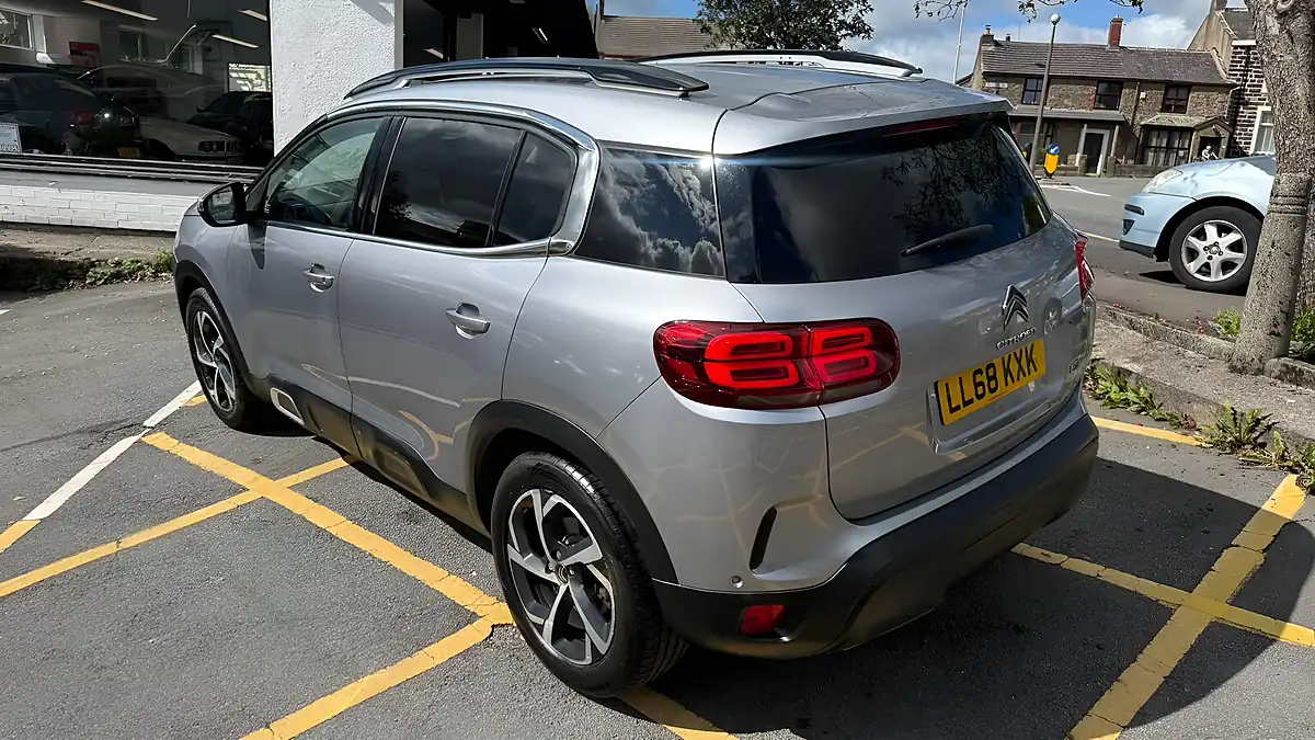 Used 2019 Citroen C5 Aircross Flair Cumulus Grey - Interior and Exterior details 12