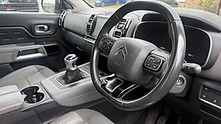 Used 2019 Citroen C5 Aircross Flair Cumulus Grey - Interior and Exterior details 14