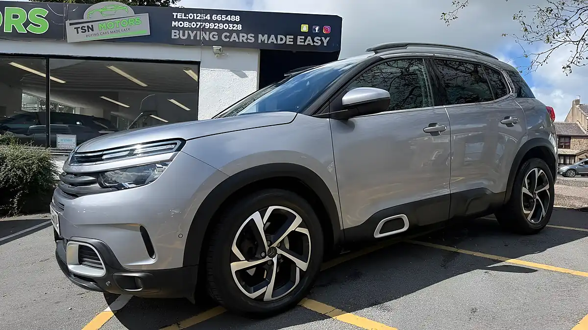 Used 2019 Citroen C5 Aircross Flair Cumulus Grey - Interior and Exterior details 3