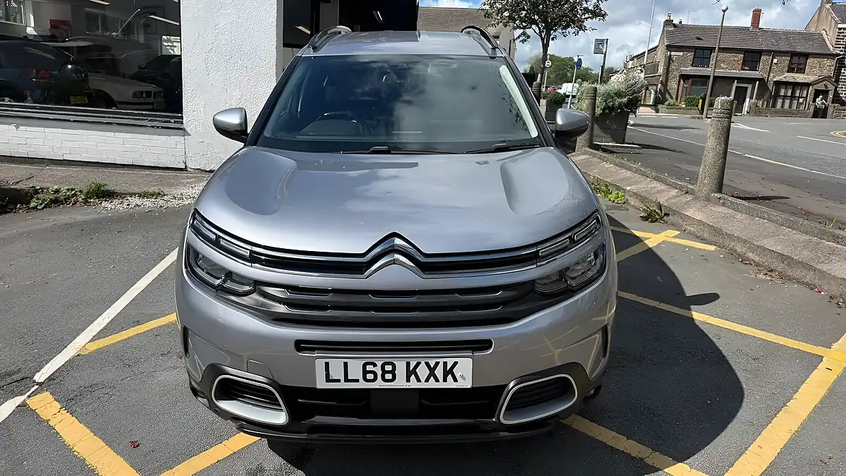 Used 2019 Citroen C5 Aircross Flair Cumulus Grey - Interior and Exterior details 6