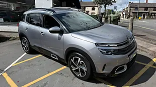 Used 2019 Citroen C5 Aircross Flair Cumulus Grey - Interior and Exterior details 8