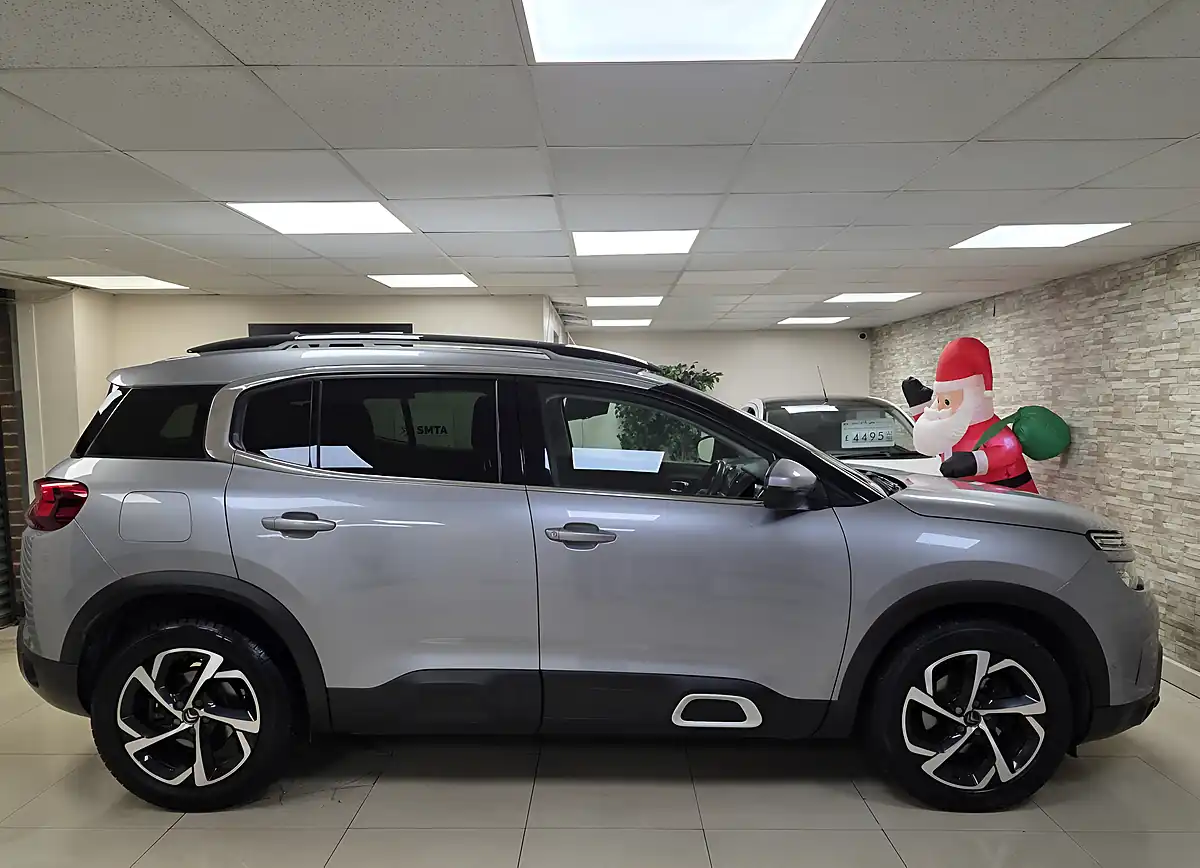 Used 2019 Citroen C5 Aircross Flair Grey - Interior and Exterior details 6