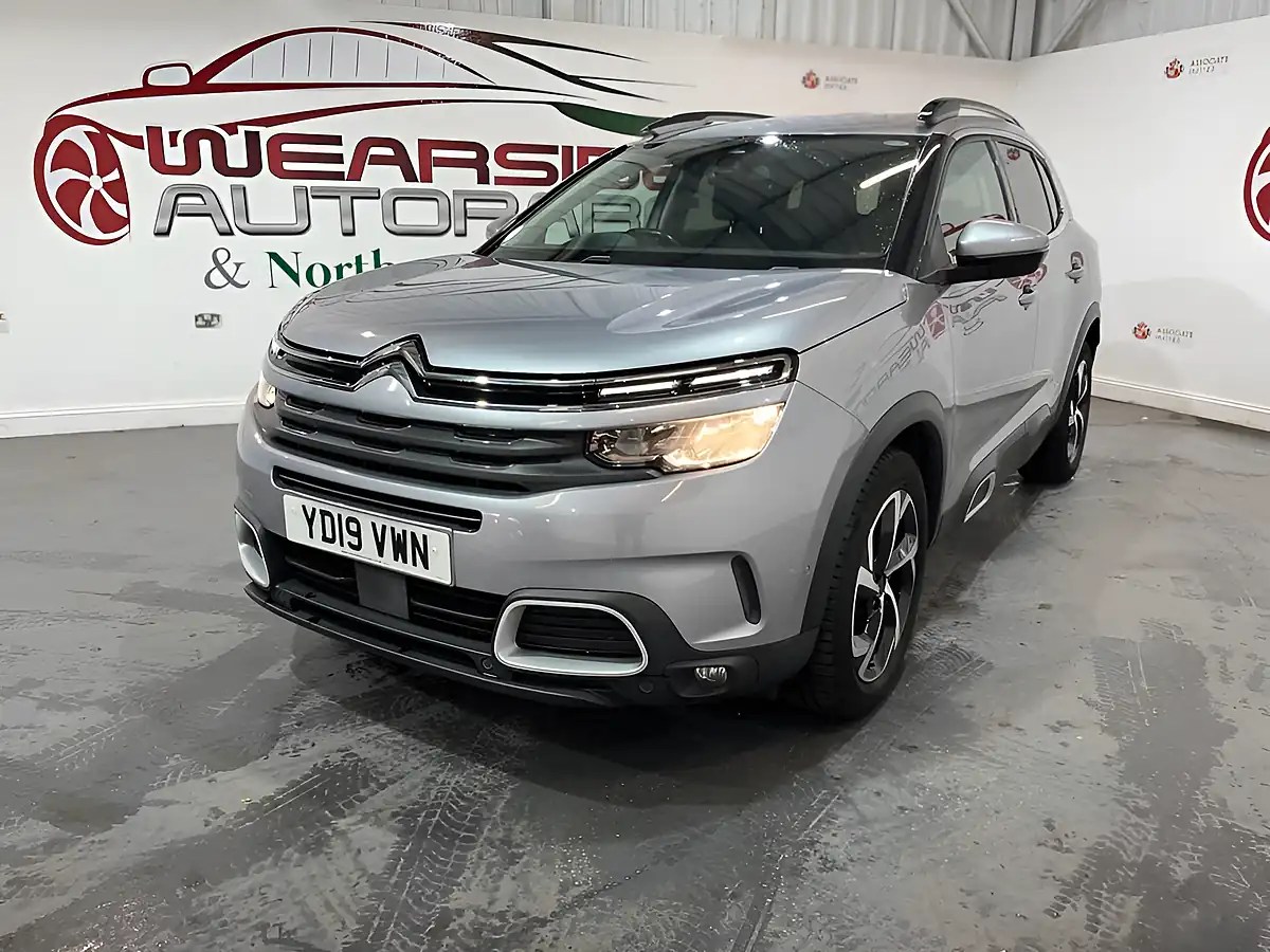 Used 2019 Citroen C5 Aircross Flair Grey - Interior and Exterior details 3
