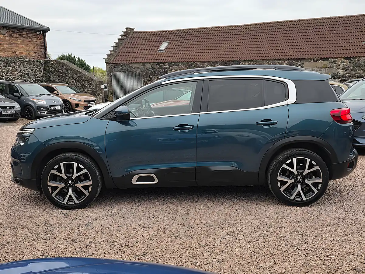Used 2019 Citroen C5 Aircross Flair Plus Emerald Crystal Metallic - Interior and Exterior details 14