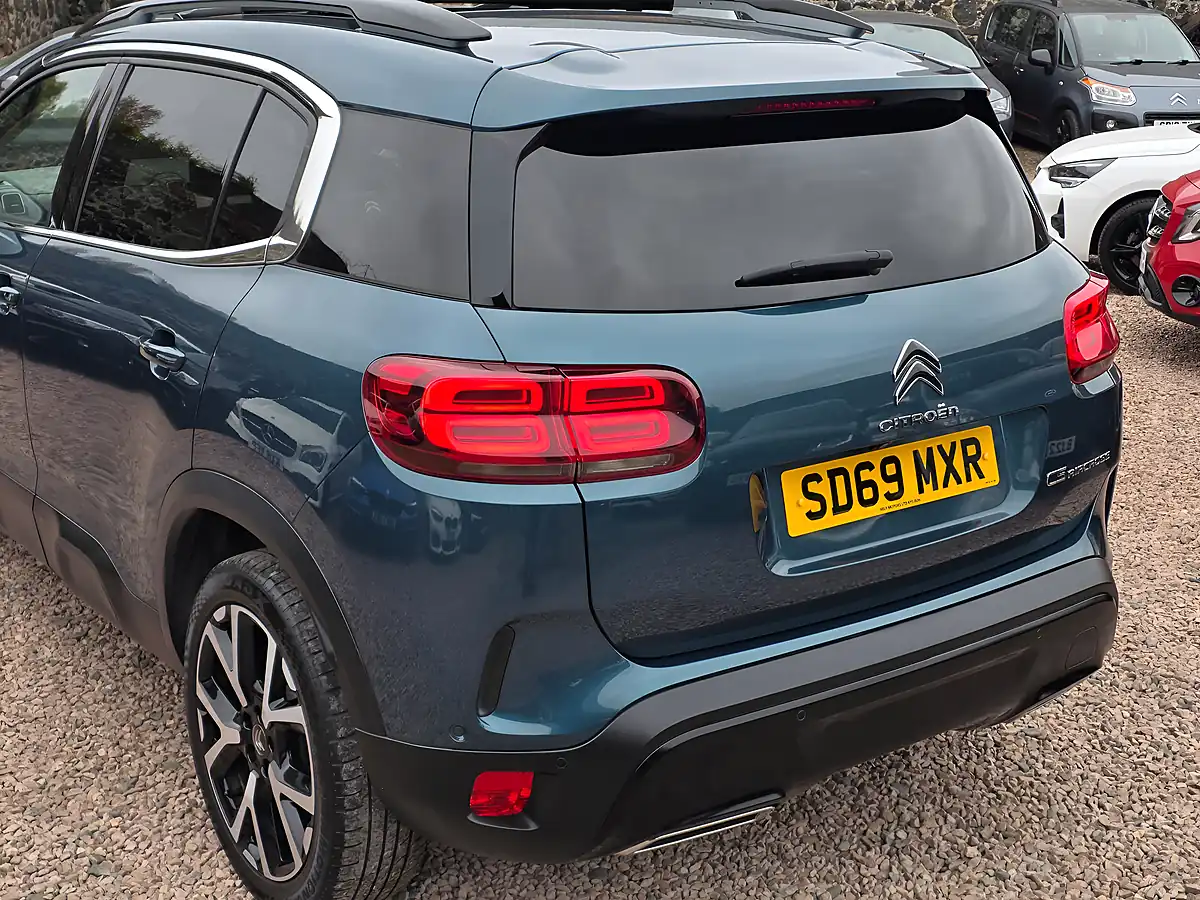 Used 2019 Citroen C5 Aircross Flair Plus Emerald Crystal Metallic - Interior and Exterior details 16
