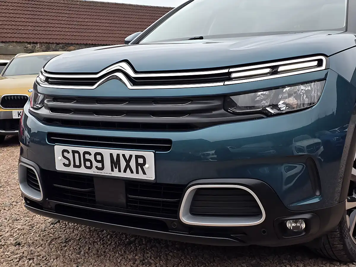 Used 2019 Citroen C5 Aircross Flair Plus Emerald Crystal Metallic - Interior and Exterior details 6