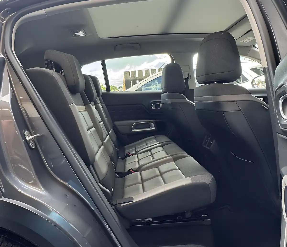 Used 2019 Citroen C5 Aircross Flair Plus Grey - Interior and Exterior details 12