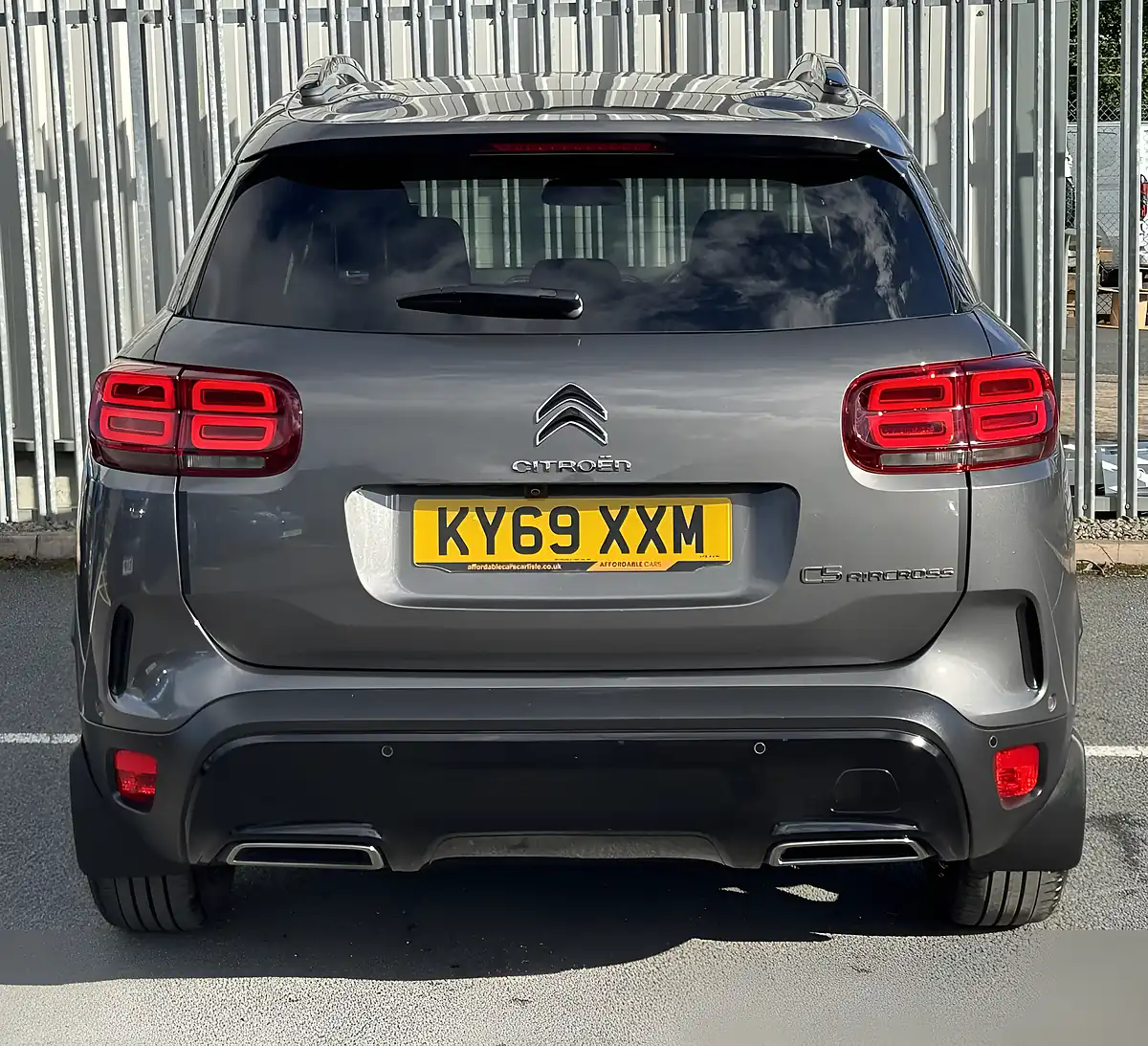 Used 2019 Citroen C5 Aircross Flair Plus Grey - Interior and Exterior details 6