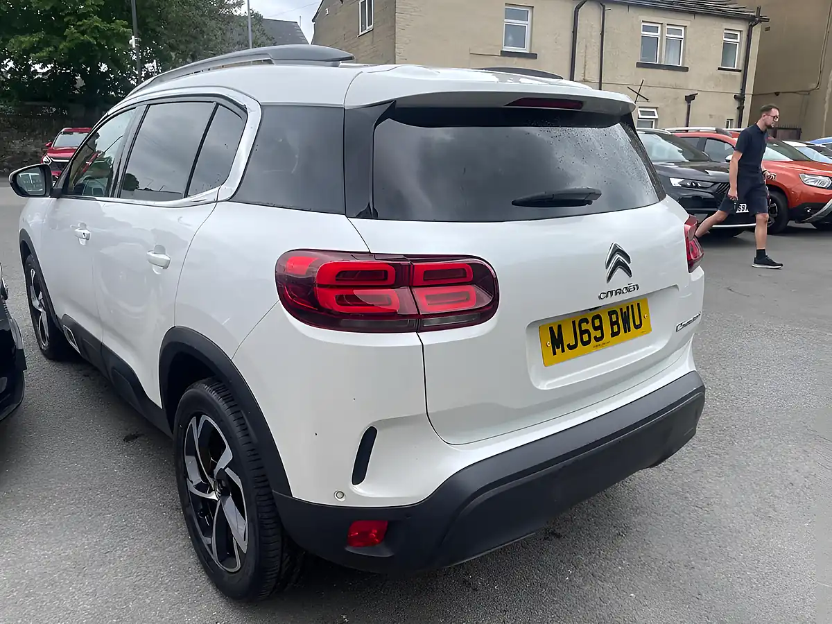 Used 2019 Citroen C5 Aircross Flair S/S White - Interior and Exterior details 3