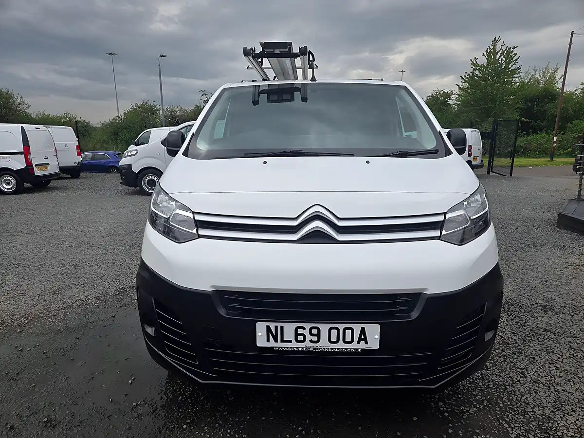 Used 2019 Citroen Dispatch 1000 X M White - Interior and Exterior details 12
