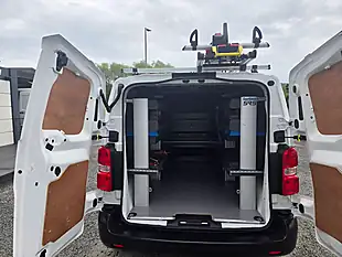 Used 2019 Citroen Dispatch 1000 X M White - Interior and Exterior details 15
