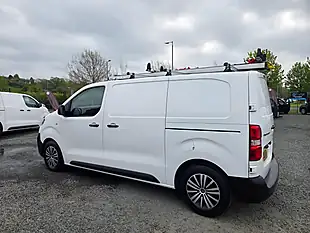 Used 2019 Citroen Dispatch 1000 X M White - Interior and Exterior details 9
