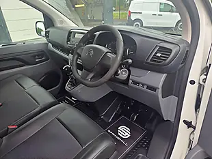 Used 2019 Citroen Dispatch 1200 X Xl White - Interior and Exterior details 15