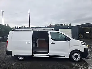 Used 2019 Citroen Dispatch 1200 X Xl White - Interior and Exterior details 4