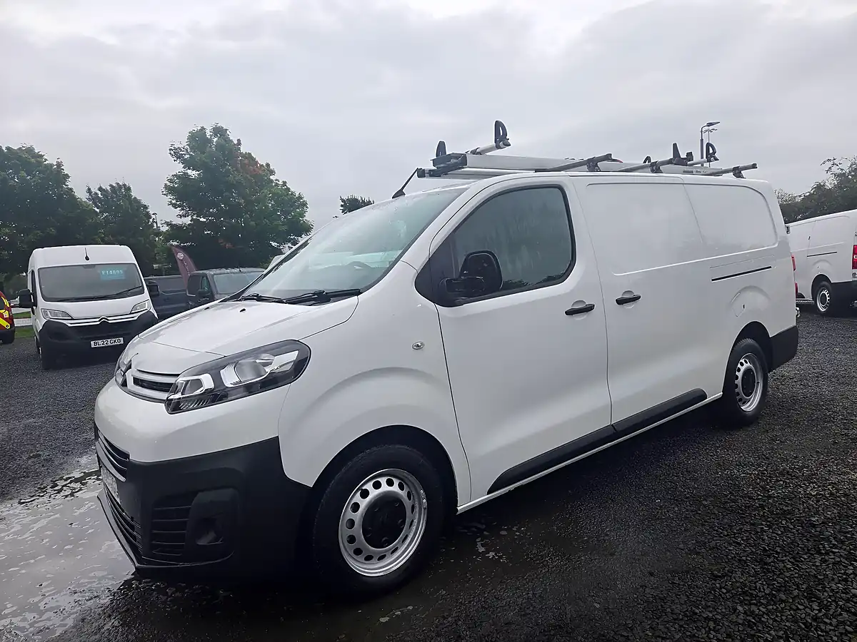 Used 2019 Citroen Dispatch 1200 X Xl White - Interior and Exterior details 9