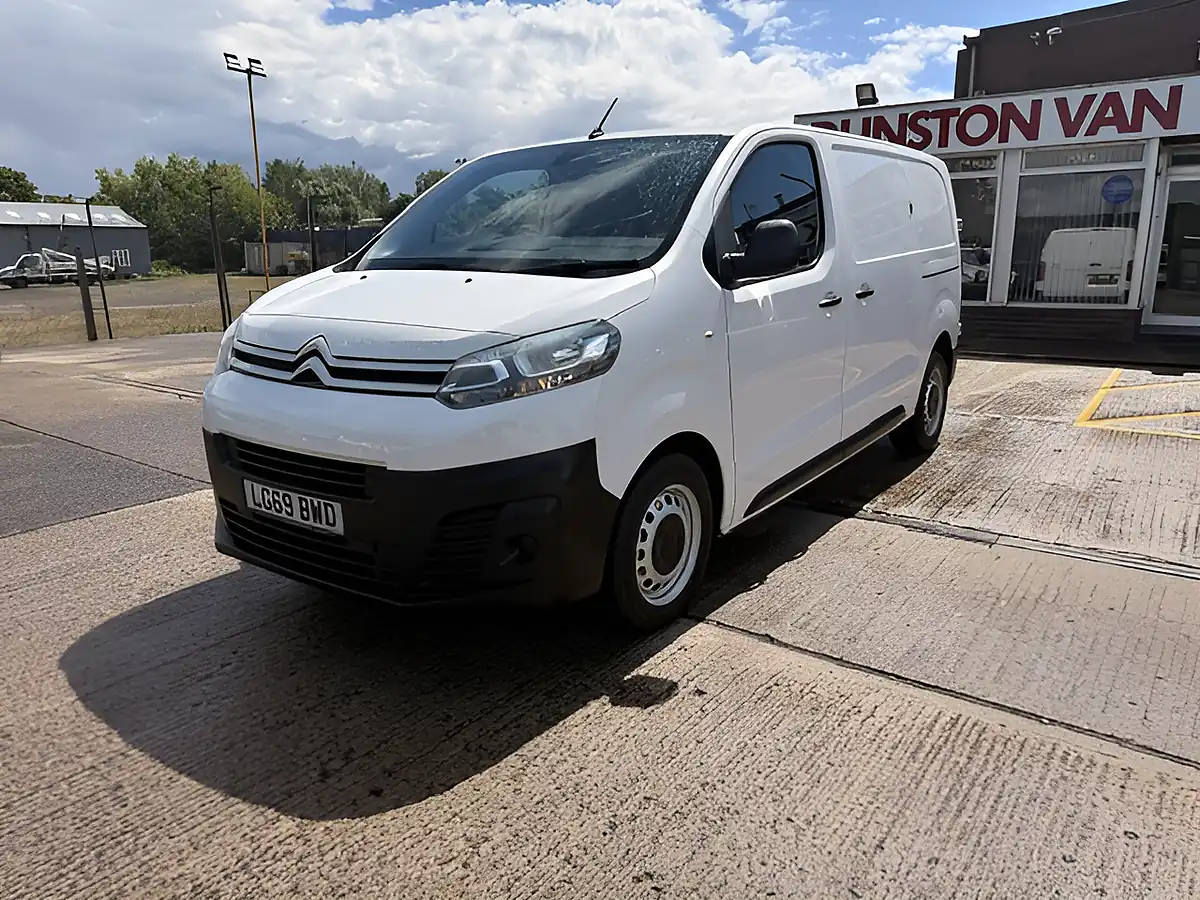 Used 2019 Citroen Dispatch 1400 Enterprise White - Interior and Exterior details 10