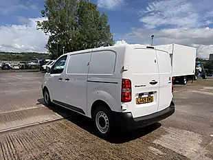 Used 2019 Citroen Dispatch 1400 Enterprise White - Interior and Exterior details 7