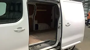 Used 2019 Citroen Dispatch Driver M Nav White - Interior and Exterior details 10