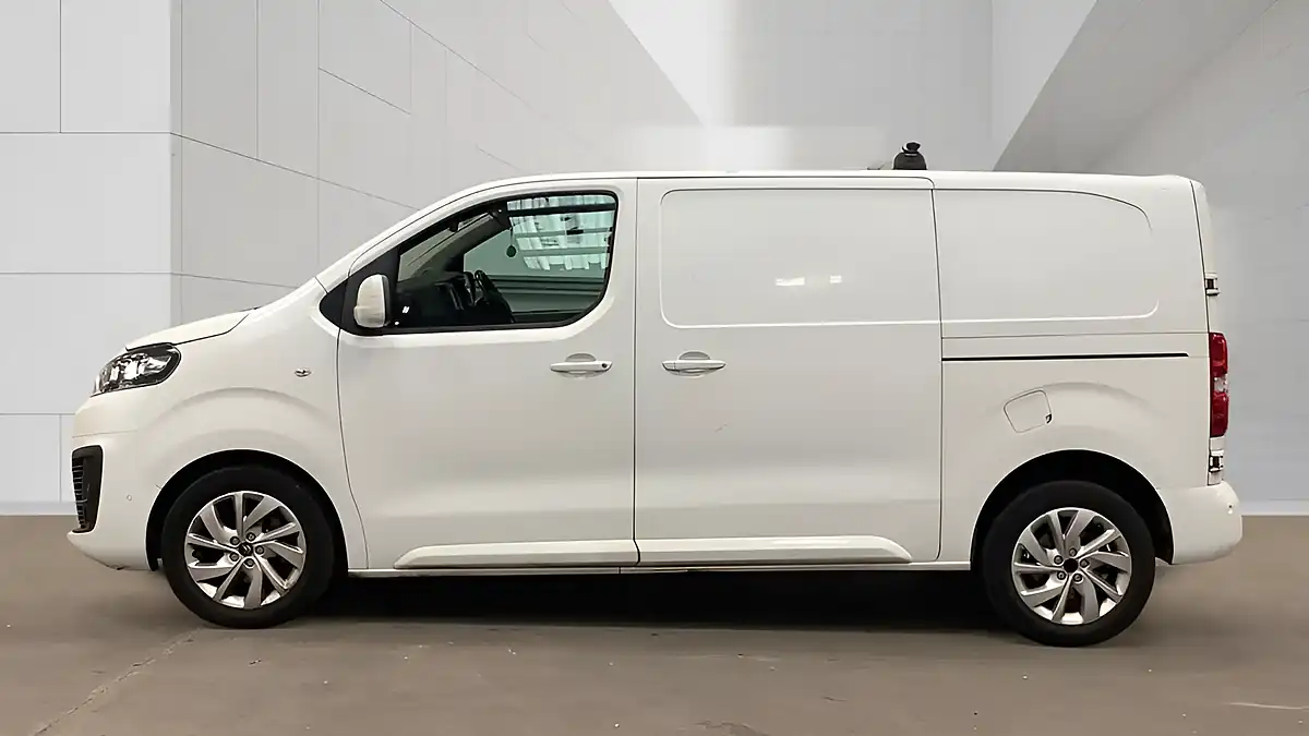Used 2019 Citroen Dispatch Driver M Nav White - Interior and Exterior details 8