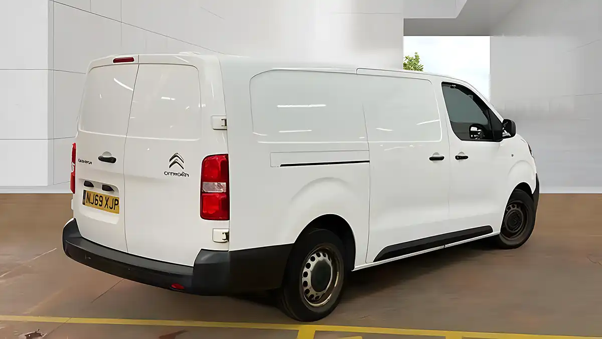 Used 2019 Citroen Dispatch X Xl White - Interior and Exterior details 4