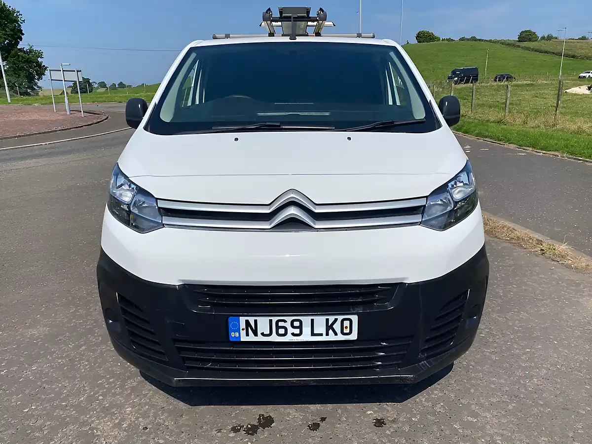 Used 2019 Citroen Dispatch X Xl White - Interior and Exterior details 10
