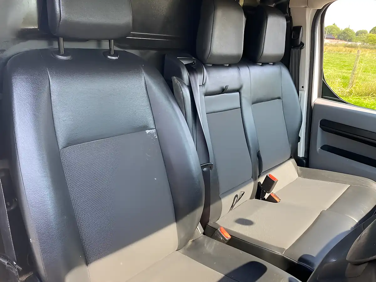 Used 2019 Citroen Dispatch X Xl White - Interior and Exterior details 15