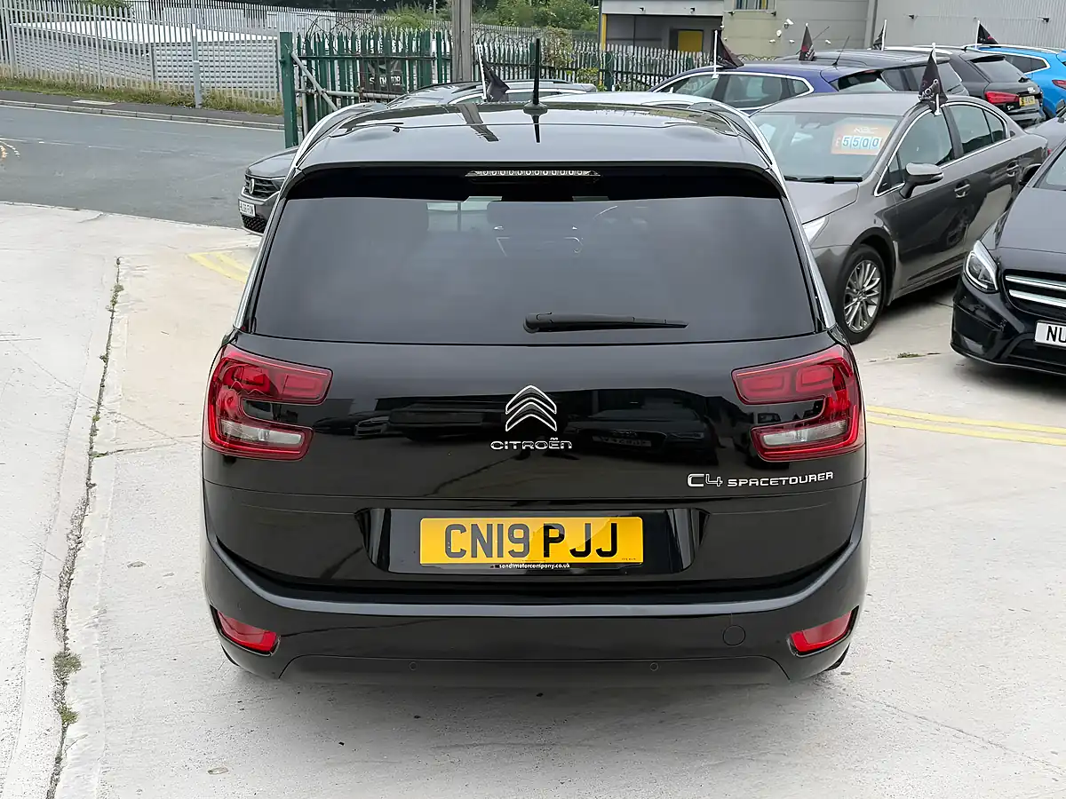 Used 2019 Citroen Grand C4 Spacetourer Feel Black - Interior and Exterior details 9
