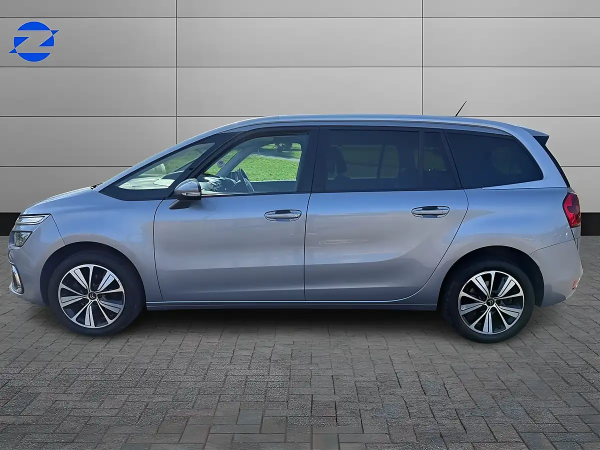 Used 2019 Citroen Grand C4 Spacetourer Feel Grey - Interior and Exterior details 2