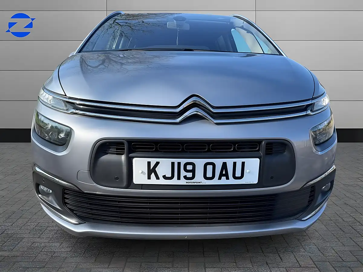 Used 2019 Citroen Grand C4 Spacetourer Feel Grey - Interior and Exterior details 7