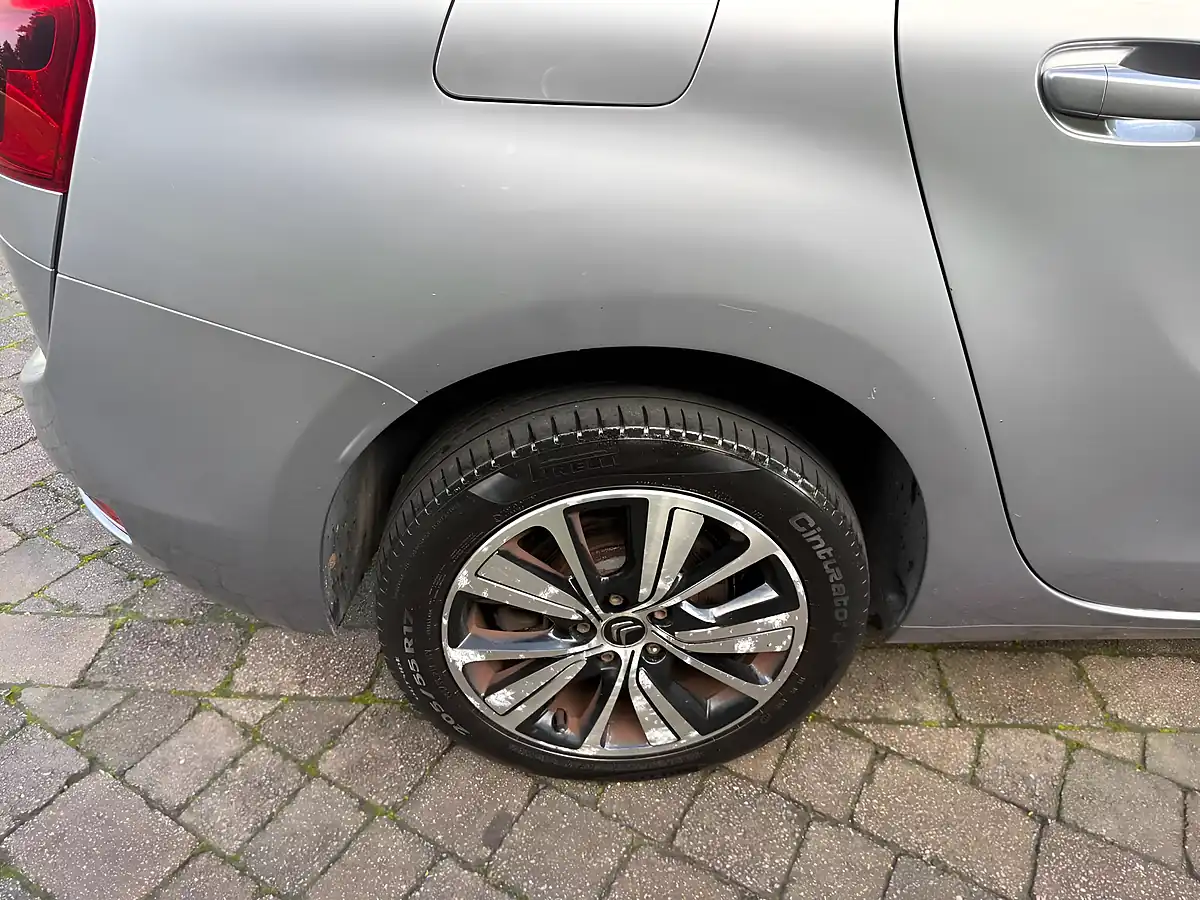 Used 2019 Citroen Grand C4 Spacetourer Feel Grey - Interior and Exterior details 12